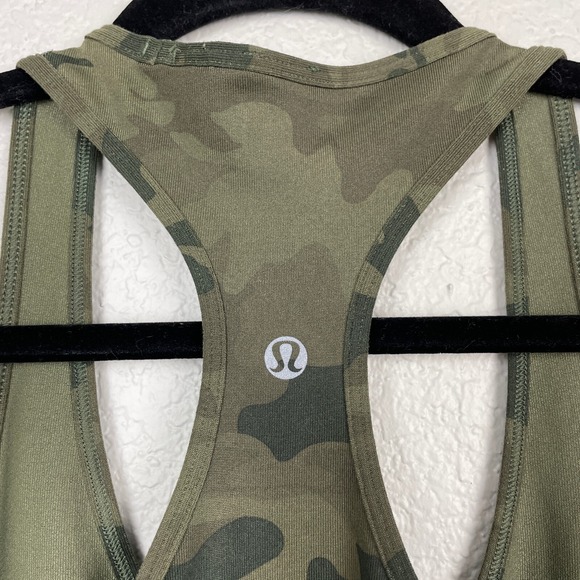 Lululemon Cool Racerback Tank Top Womens Size 6? Green CAMOUFLAGE - Picture 3 of 6